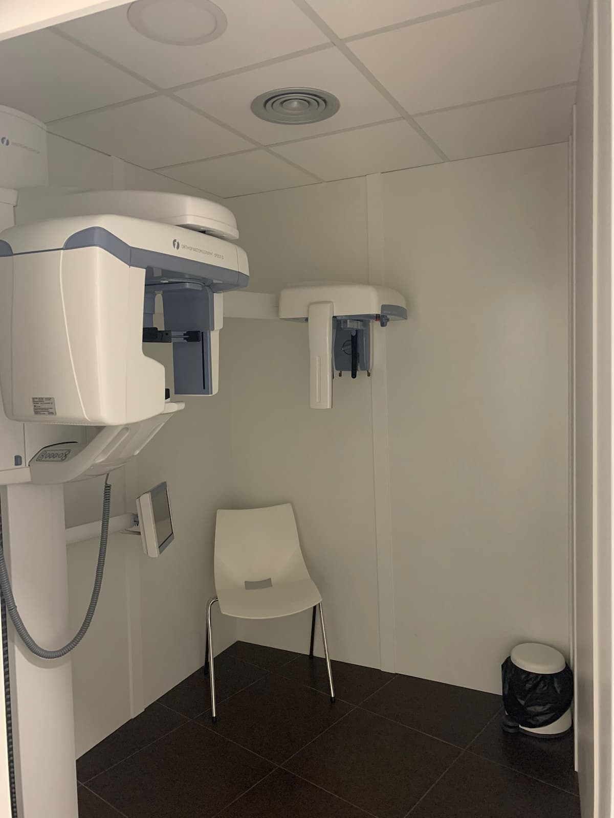 clinica-dental-abaden-manresa-box