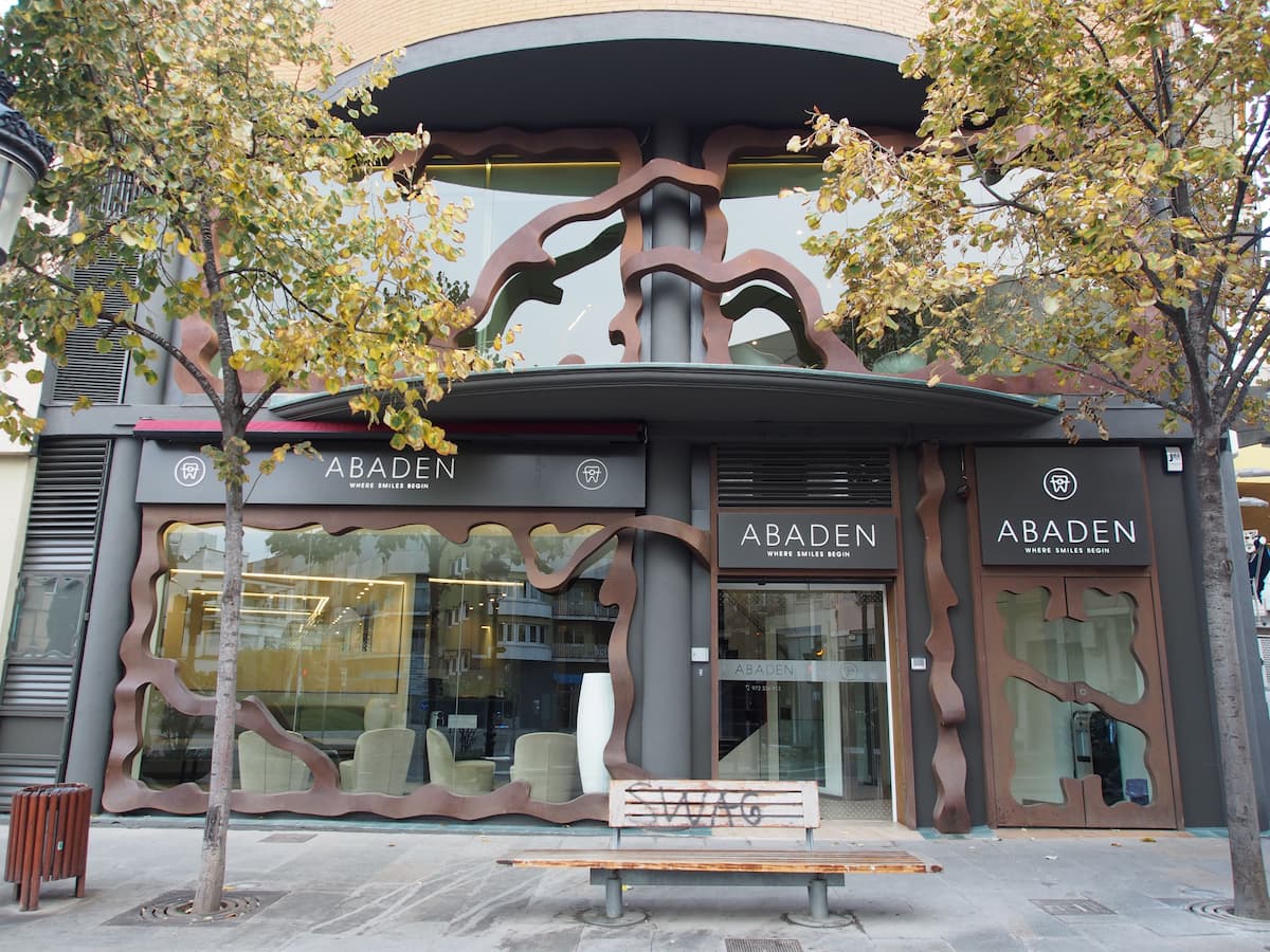 clinica-dental-blanes-abaden