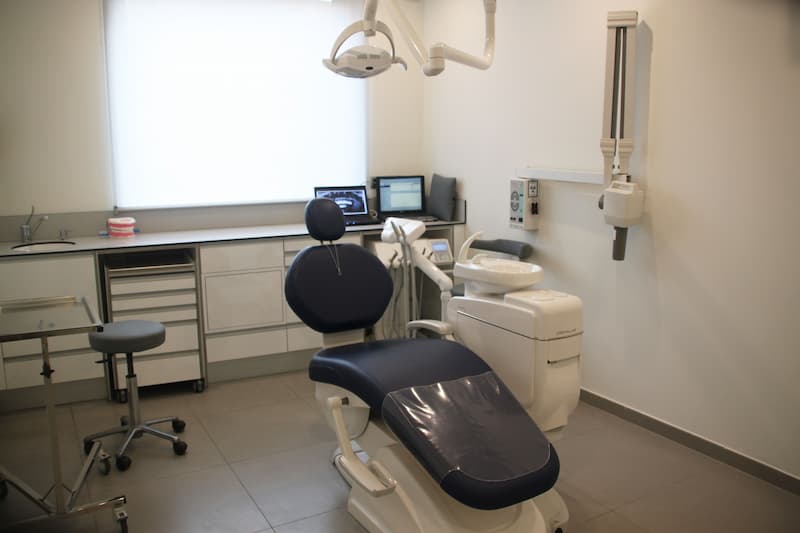 clinica-dental-lloret-de-mar-box-1