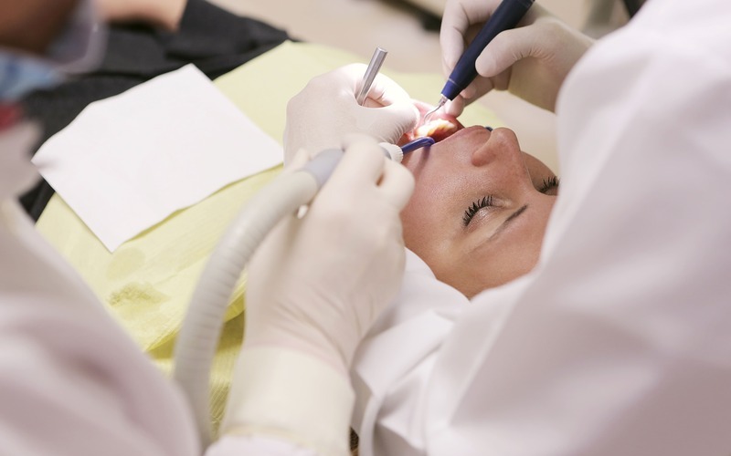 Qué es el injerto de hueso dental